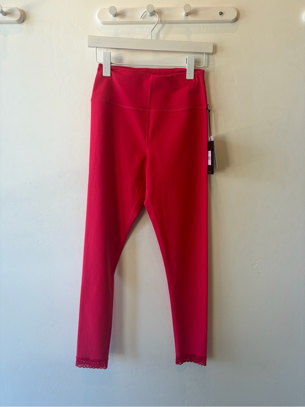 Spiritual Gangster red/watermelon Active Leggings with Lace Trim